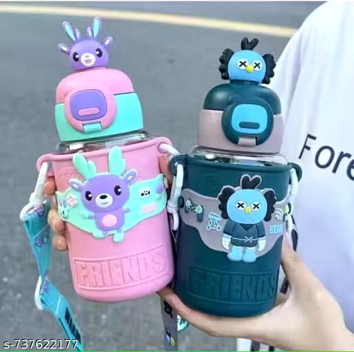 Katty Mao plastic sipper bottles